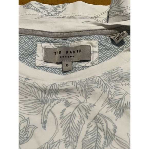 Ted Baker 6 tropical palm tree print blue white like an Xl - Picture 3 of 4